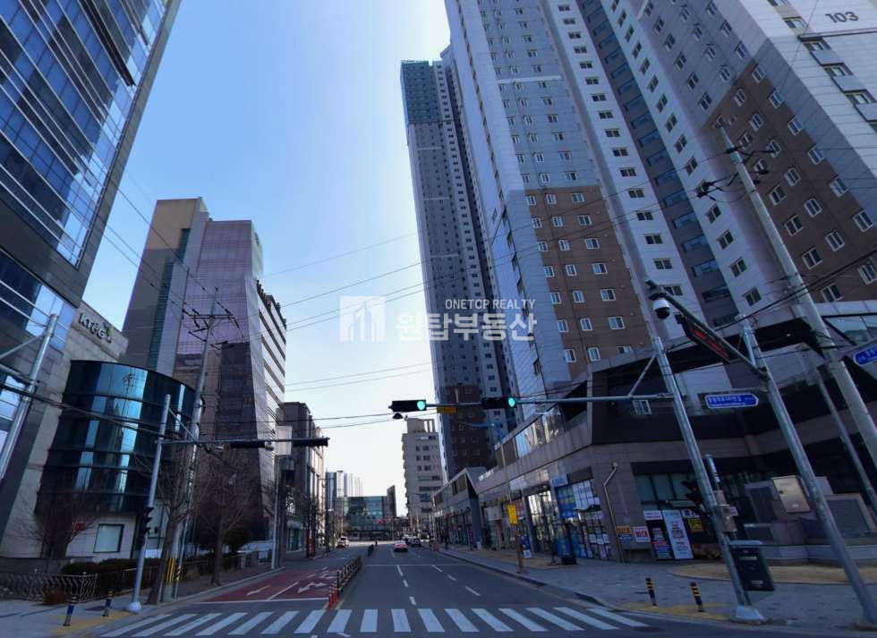 경남 창원의창구 팔용동 202동 창원 팔용동 1층 상가 음식점, 카페 아티움시티근처 월세 매물번호 11091 사진 1